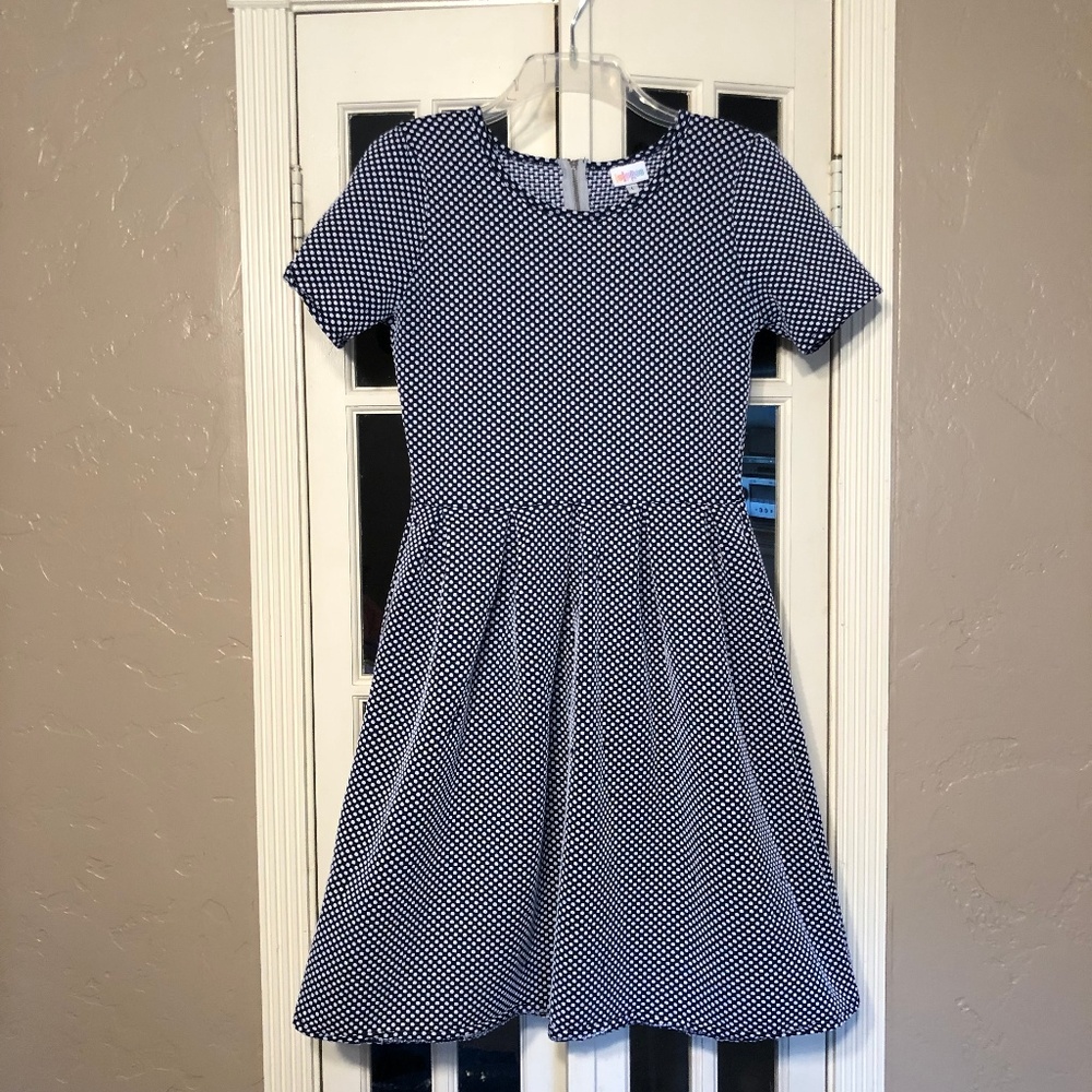 LuLaRoe Amelia.  Size L. EUC
